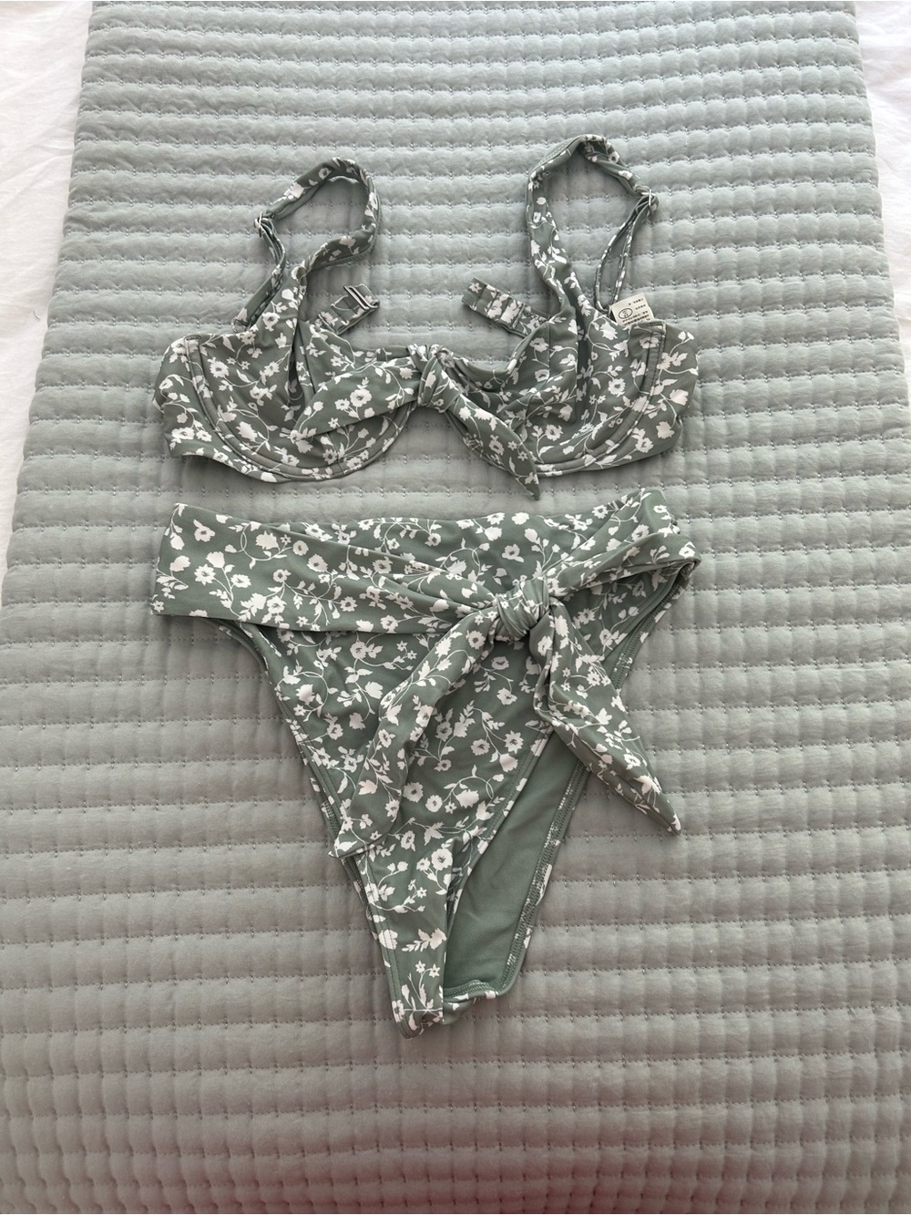 Abercrombie bikini SET - Picture 2 of 4